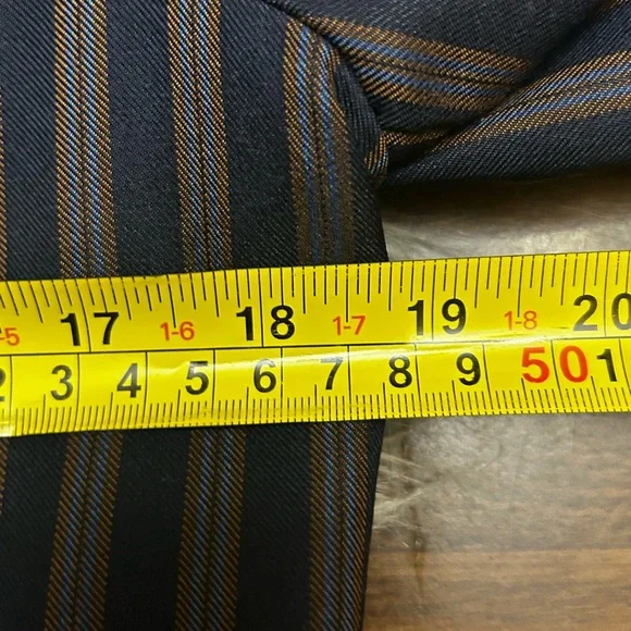 HEARTLOOM Striped Blazer - Picture 12 of 13